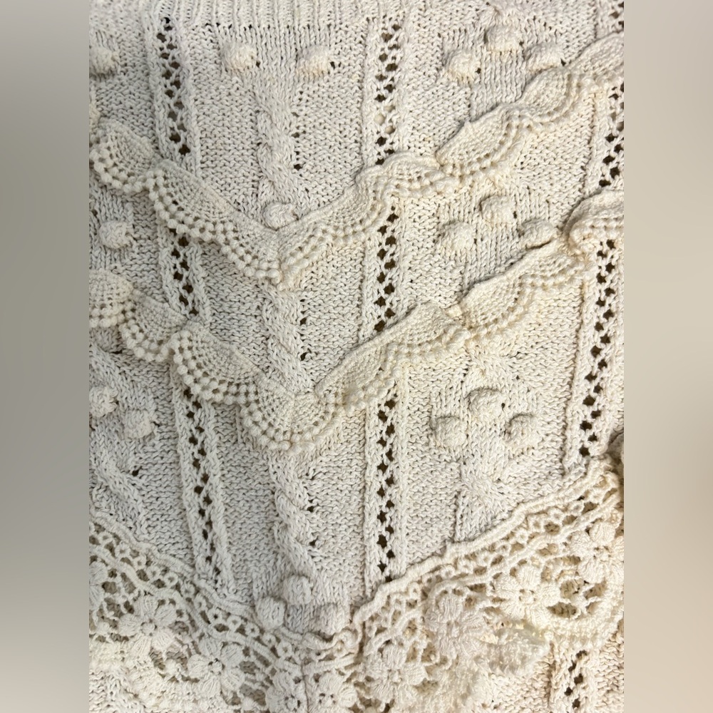 Zara Cream Knit Sweater with Ruffle Details - Picture 5 of 5